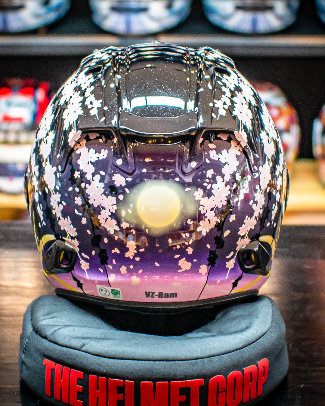 ARAI VZ-RAM YOIZAKURA NIGHT SAKURA - Gambar 8