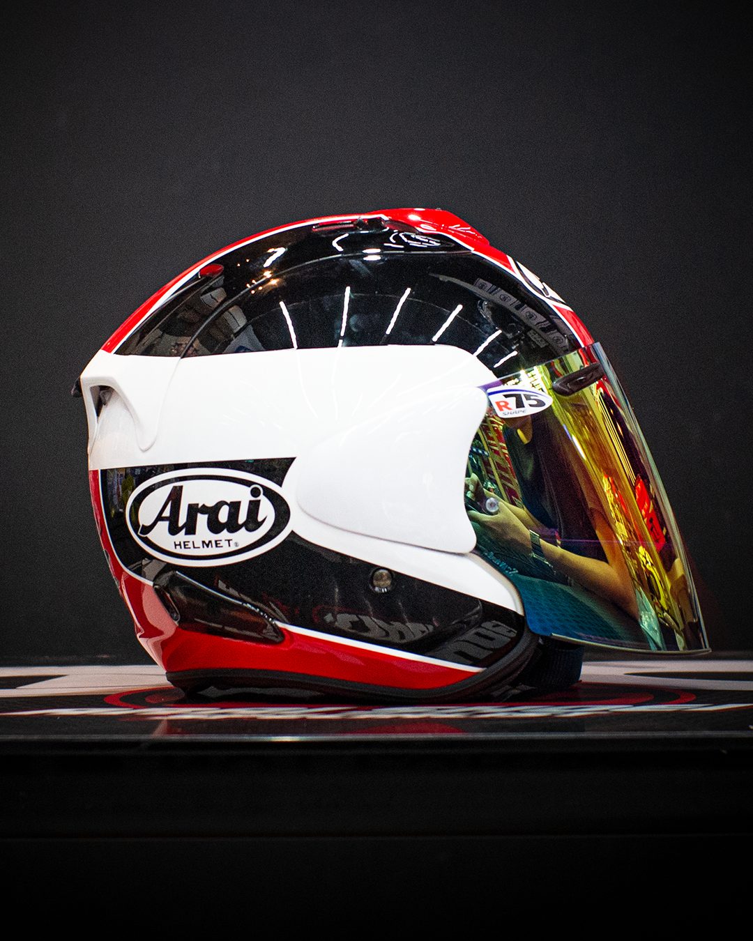 ARAI VZ-RAM TAIRA RED - Gambar 4